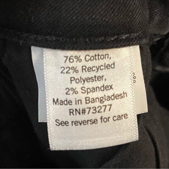 SO Black Super High Rise Distressed Skinny Jeggings - size 3 (26) - Picture 6 of 9